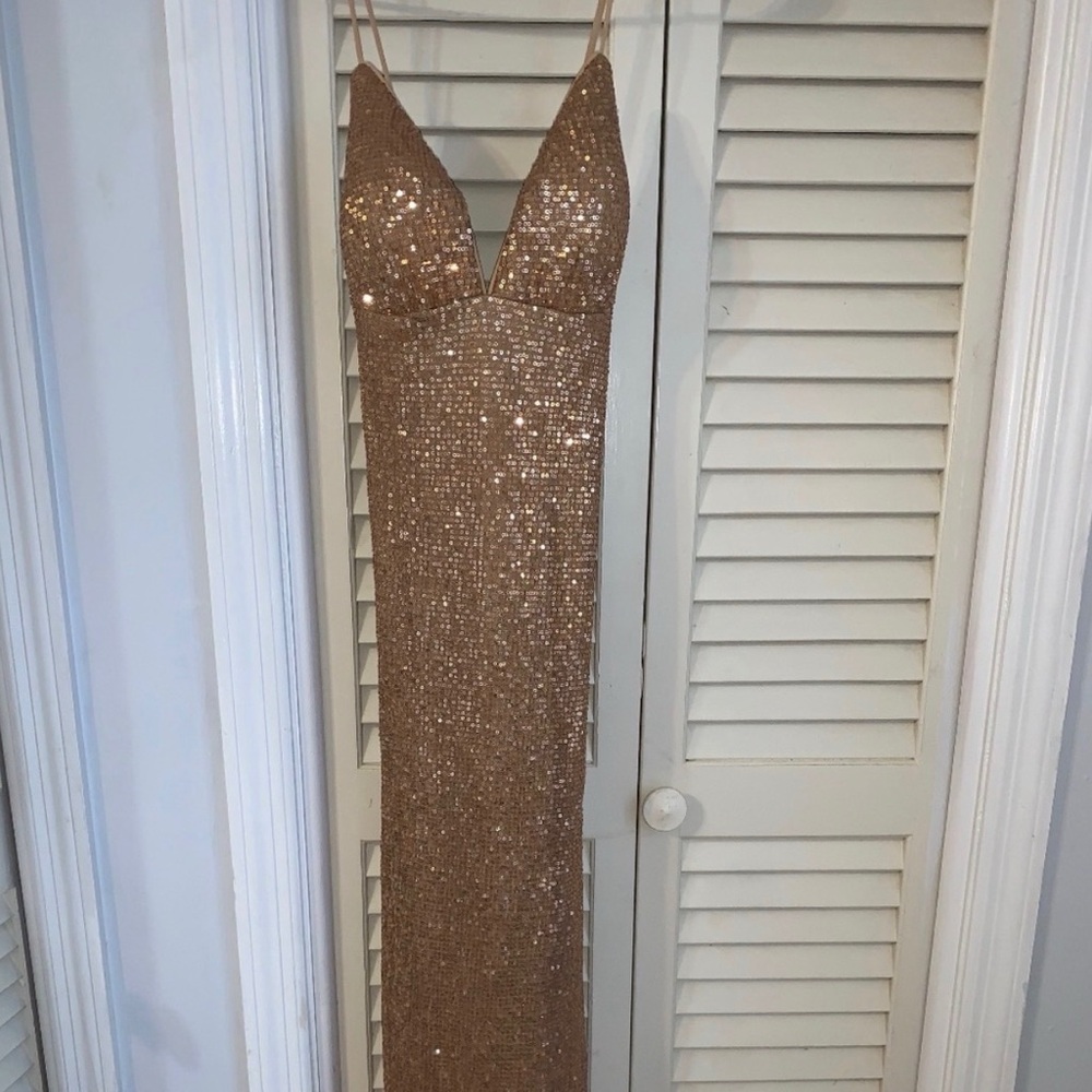 Elegant Sequin Evening Gown